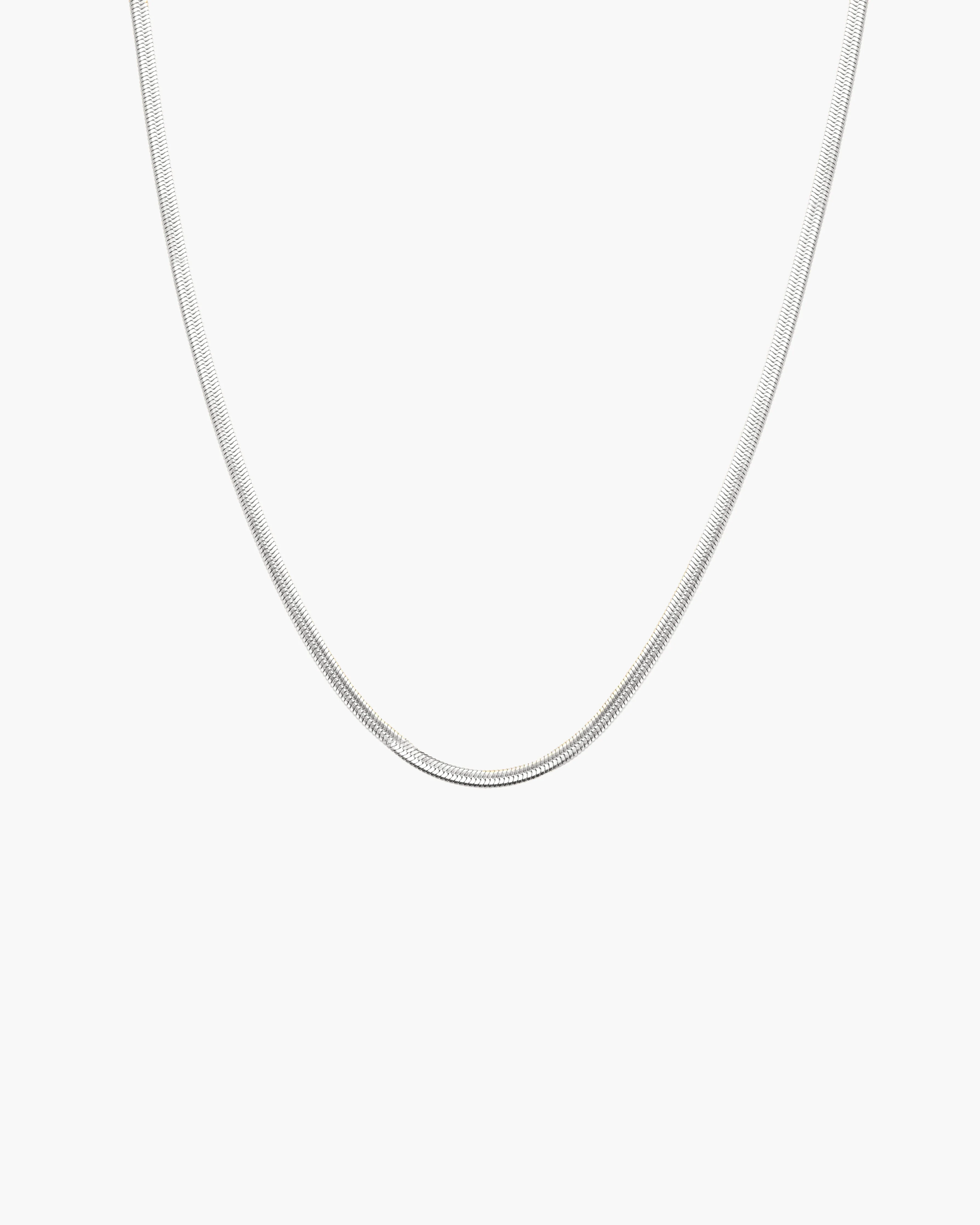 3mm Herringbone Chain Necklace in Silver