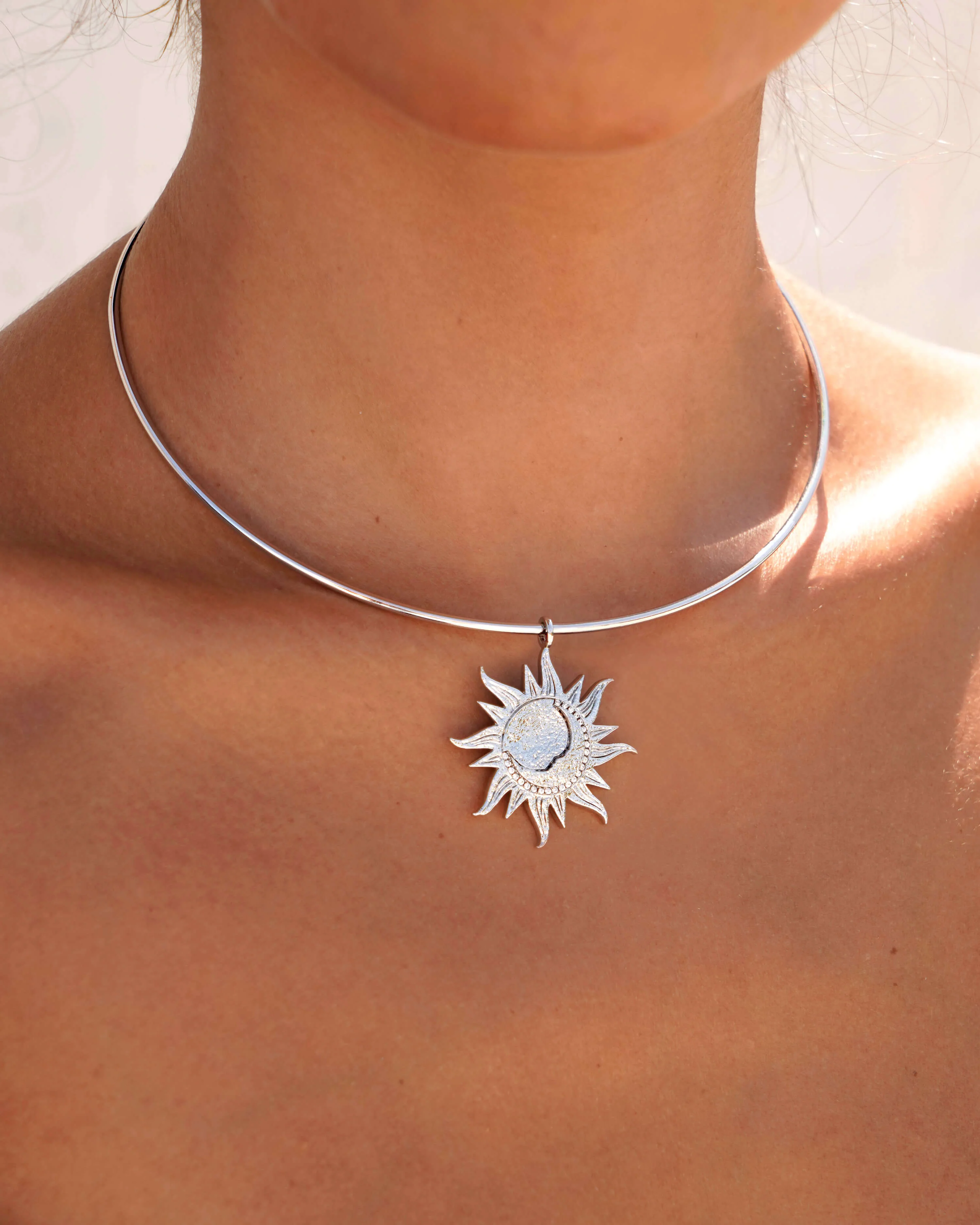 Astra Choker Necklace in Silver - Image 4