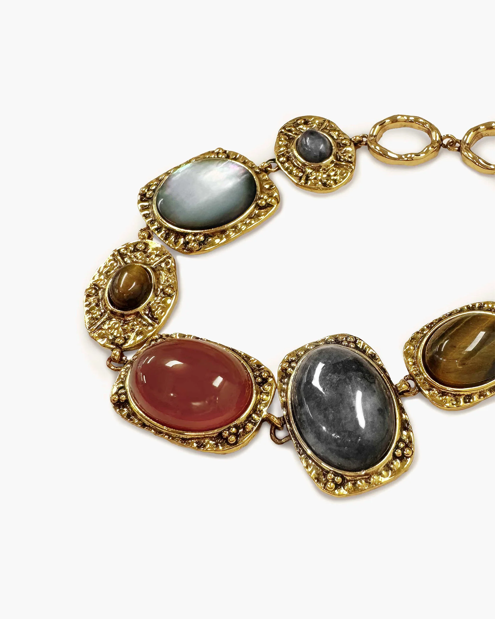 Athena Bracelet in Gold - Image 3