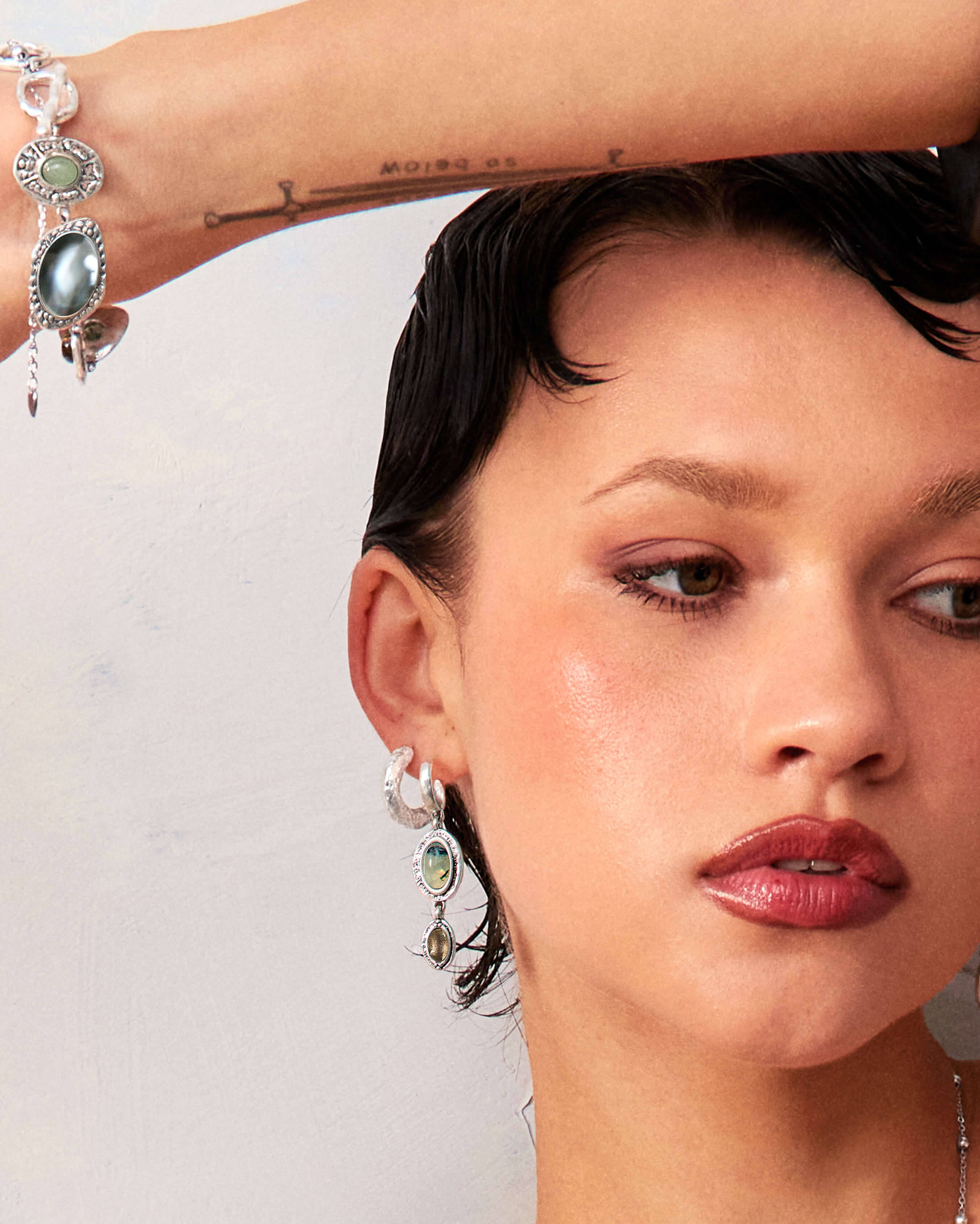 Athena Bracelet & Moss Amulet Earrings Set - Image 2