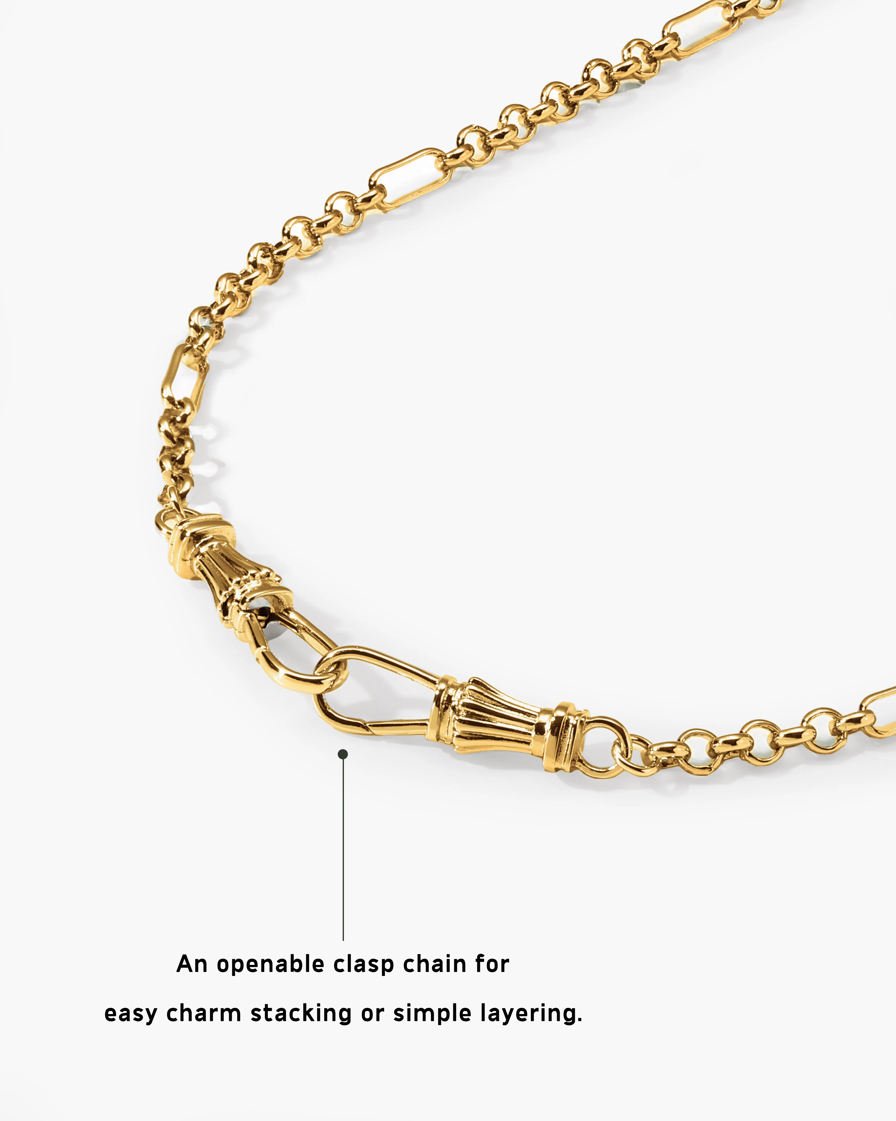 Deco Clasp Chain Necklace in Gold - Image 3