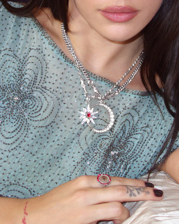 Garbos Star Necklace - Image 2