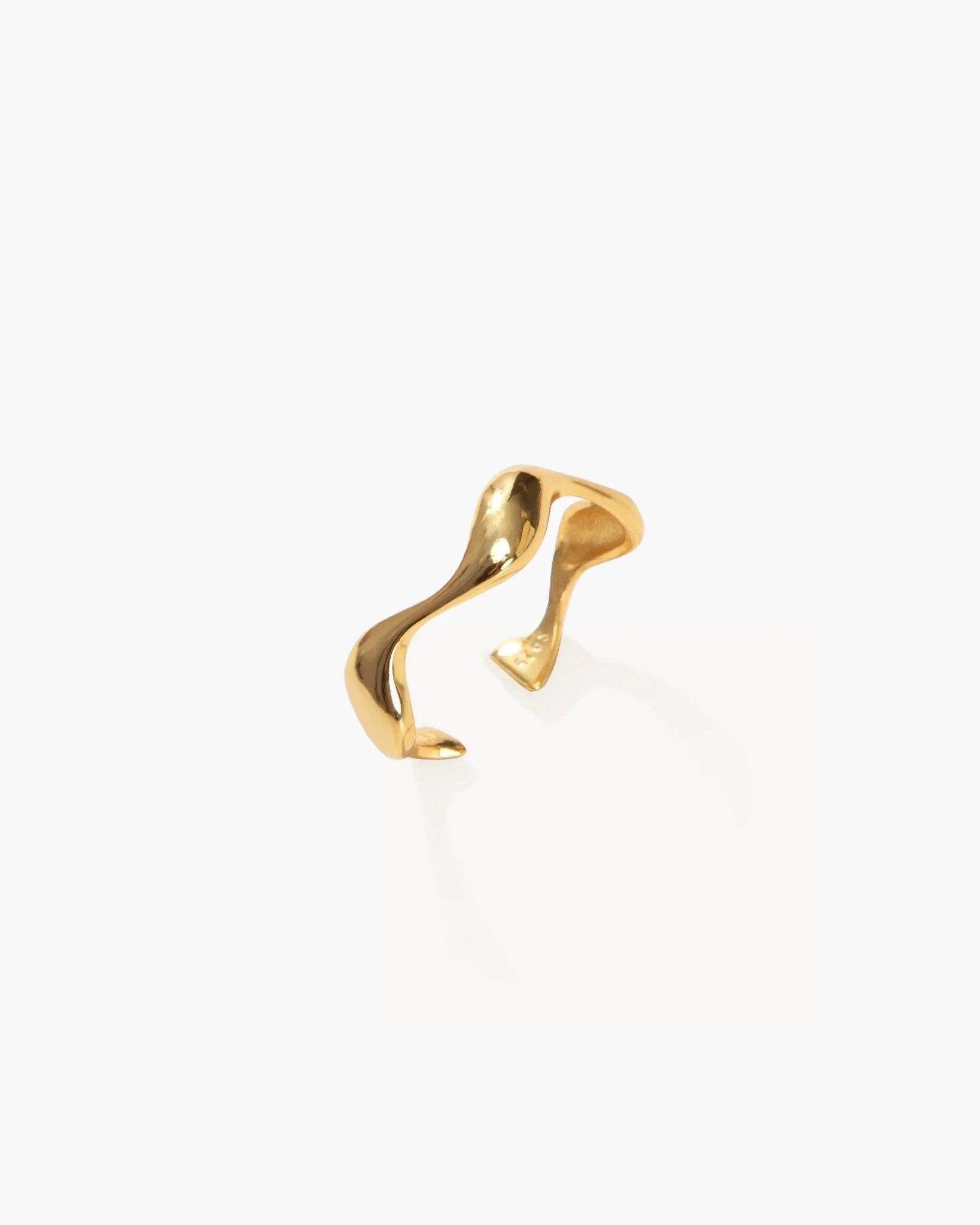 Gold Wave Ear Cuff