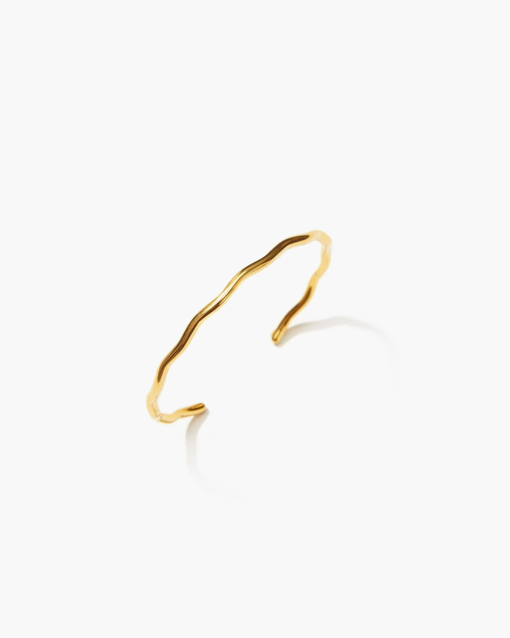 Golden Wave Bangle - Image 3
