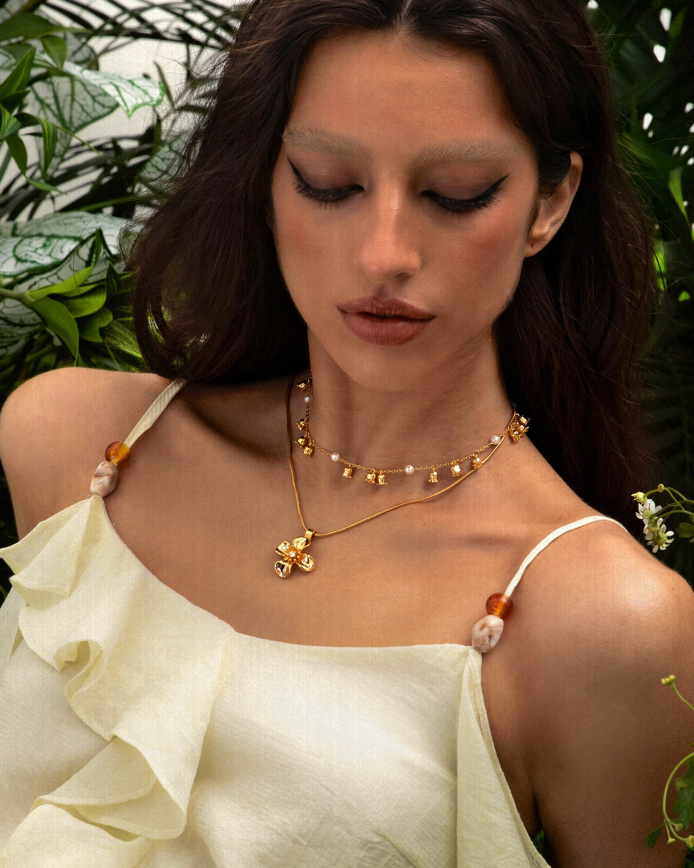 Lily of the Valley Pearl Choker - Image 2