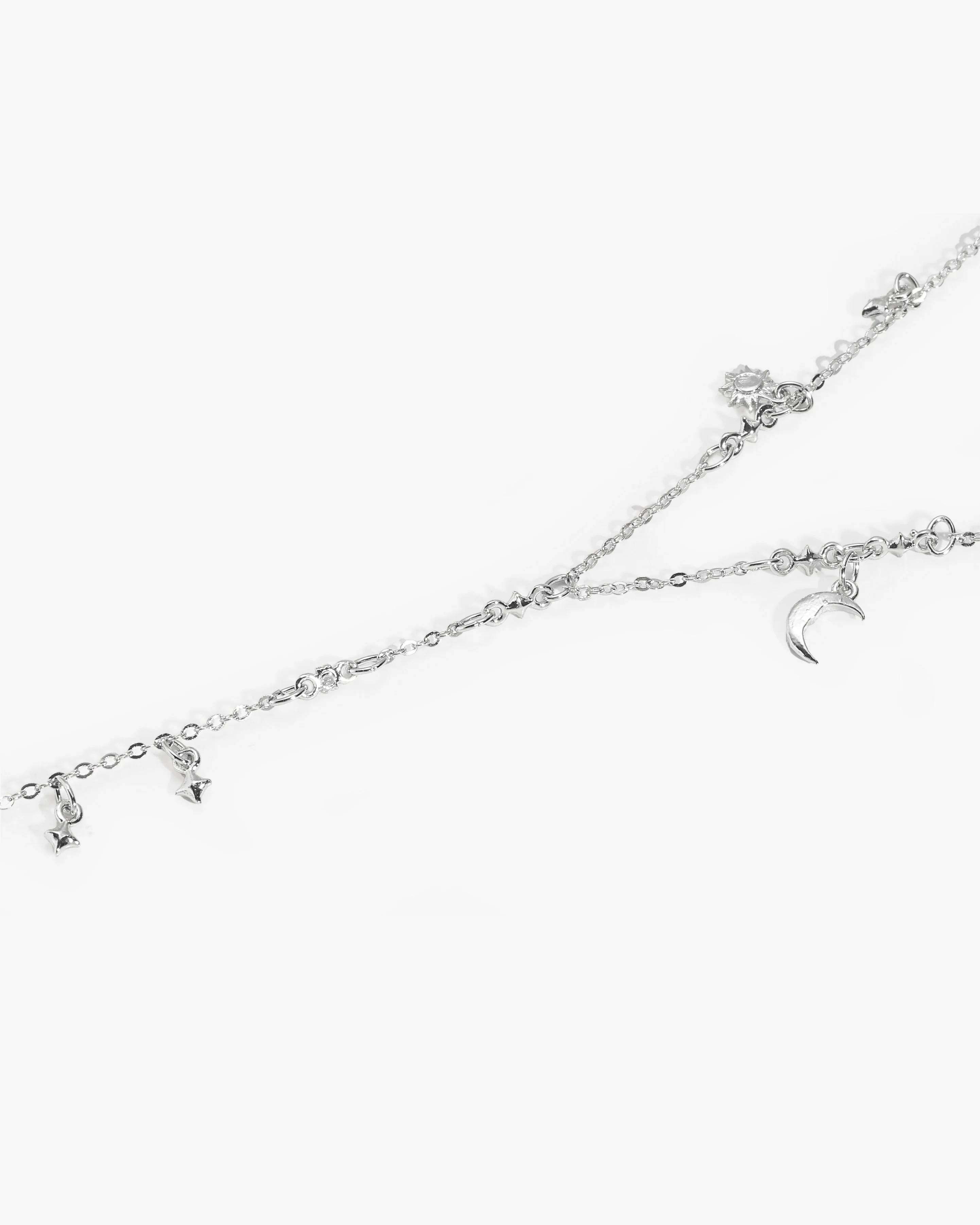 Lyra Hand Chain Bracelet in Silver - Image 3