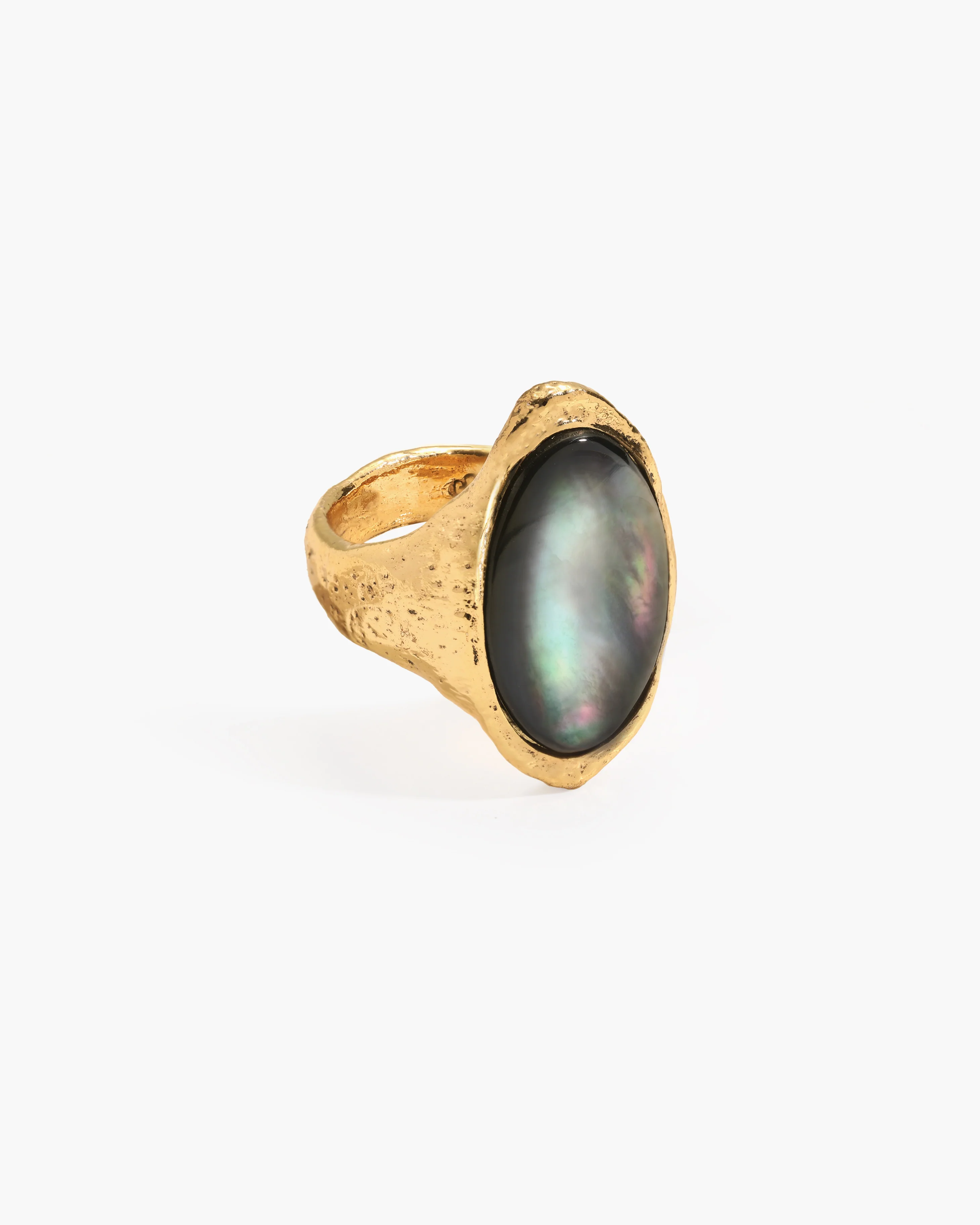 Midnight Oval Shell Ring - Image 3