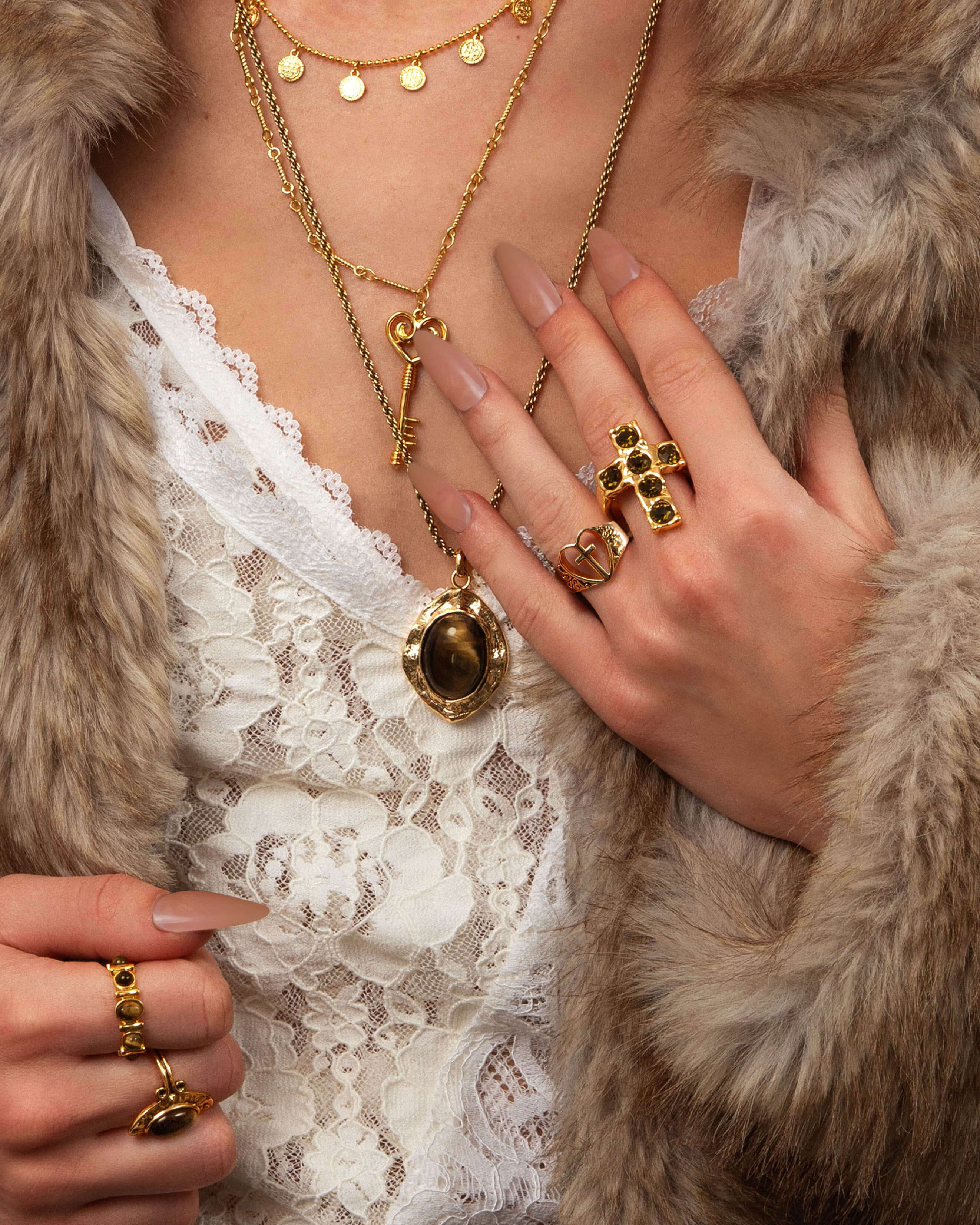 Rebel Cross Ring in Gold - Image 2