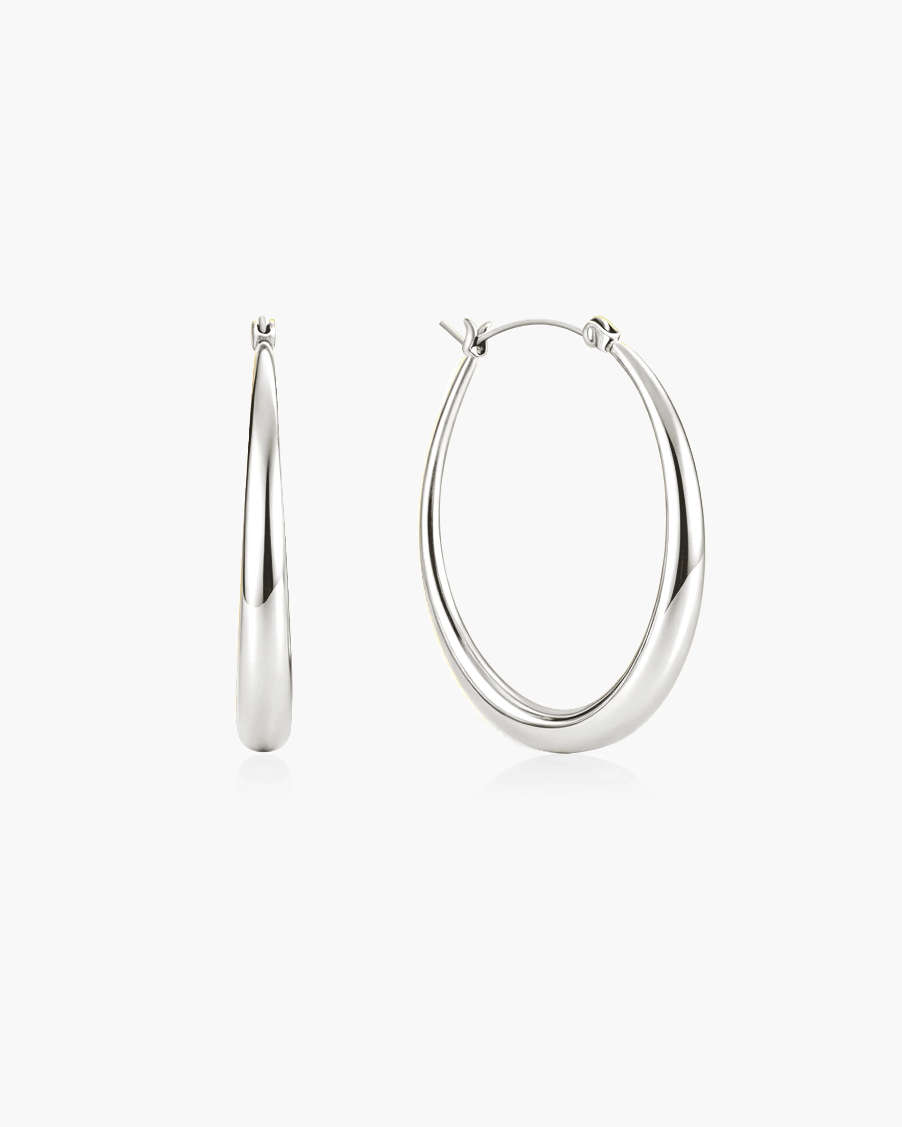 Sloane Hoop Earrings in Silver