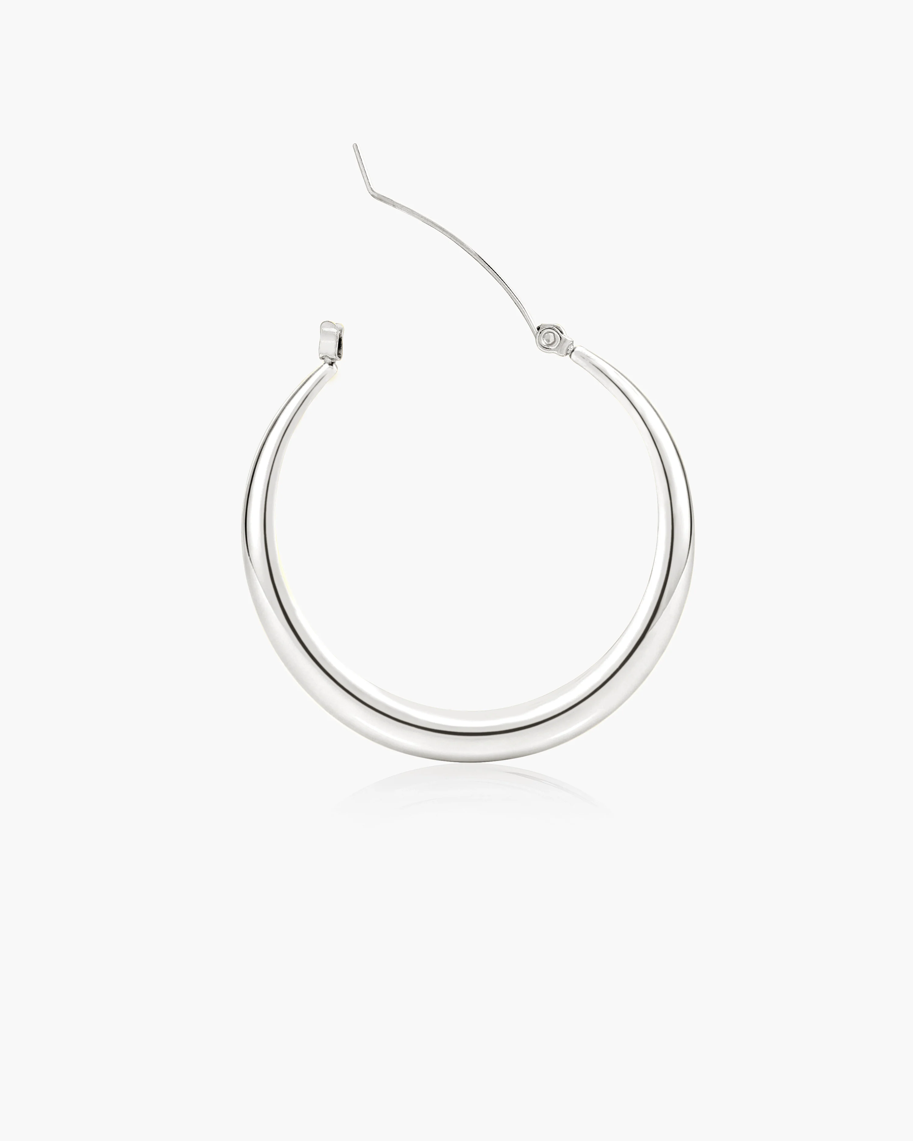 Sloane Hoop Earrings in Silver - Image 3