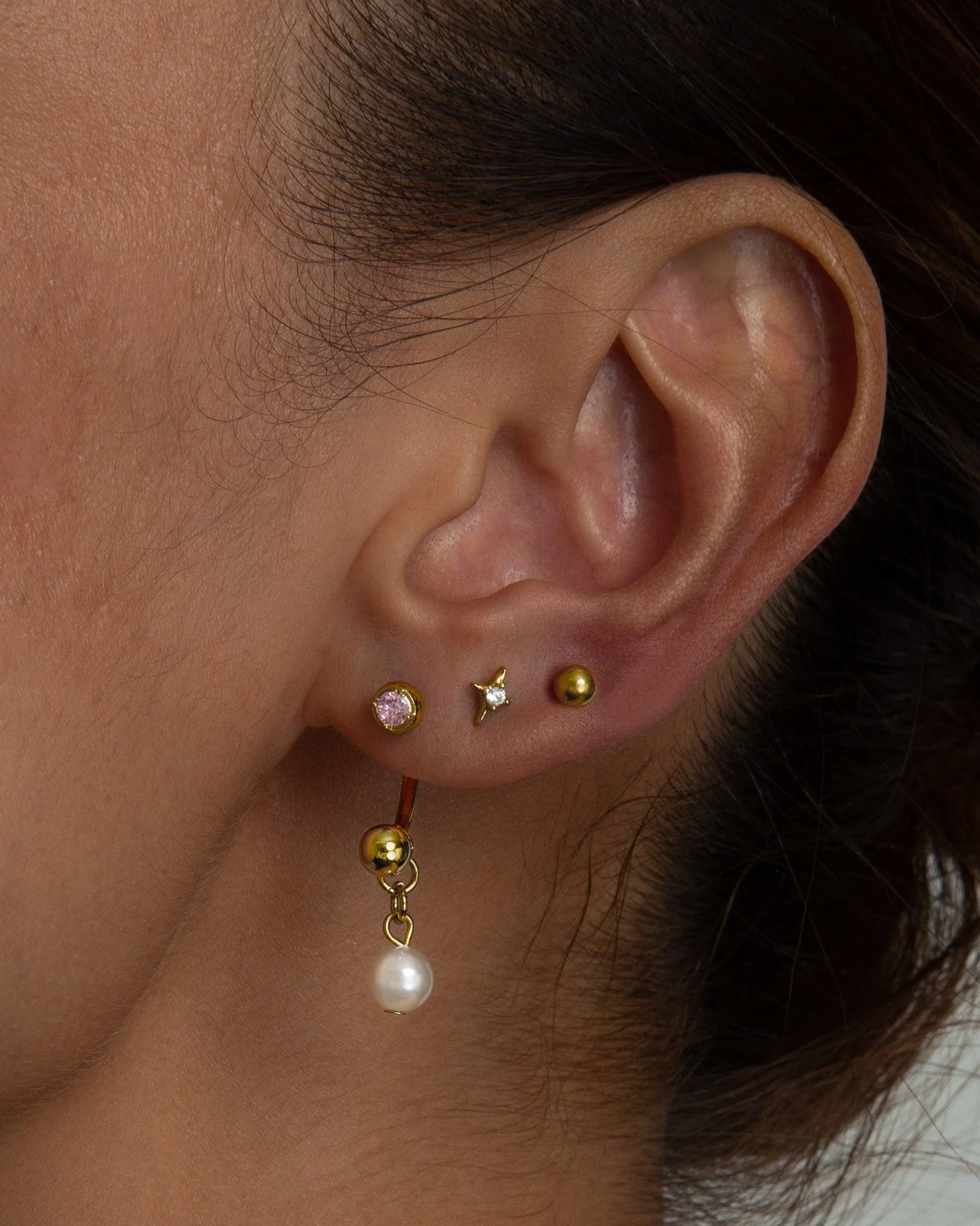 Single Sparkle Star Flat Back Helix Earring - Image 2