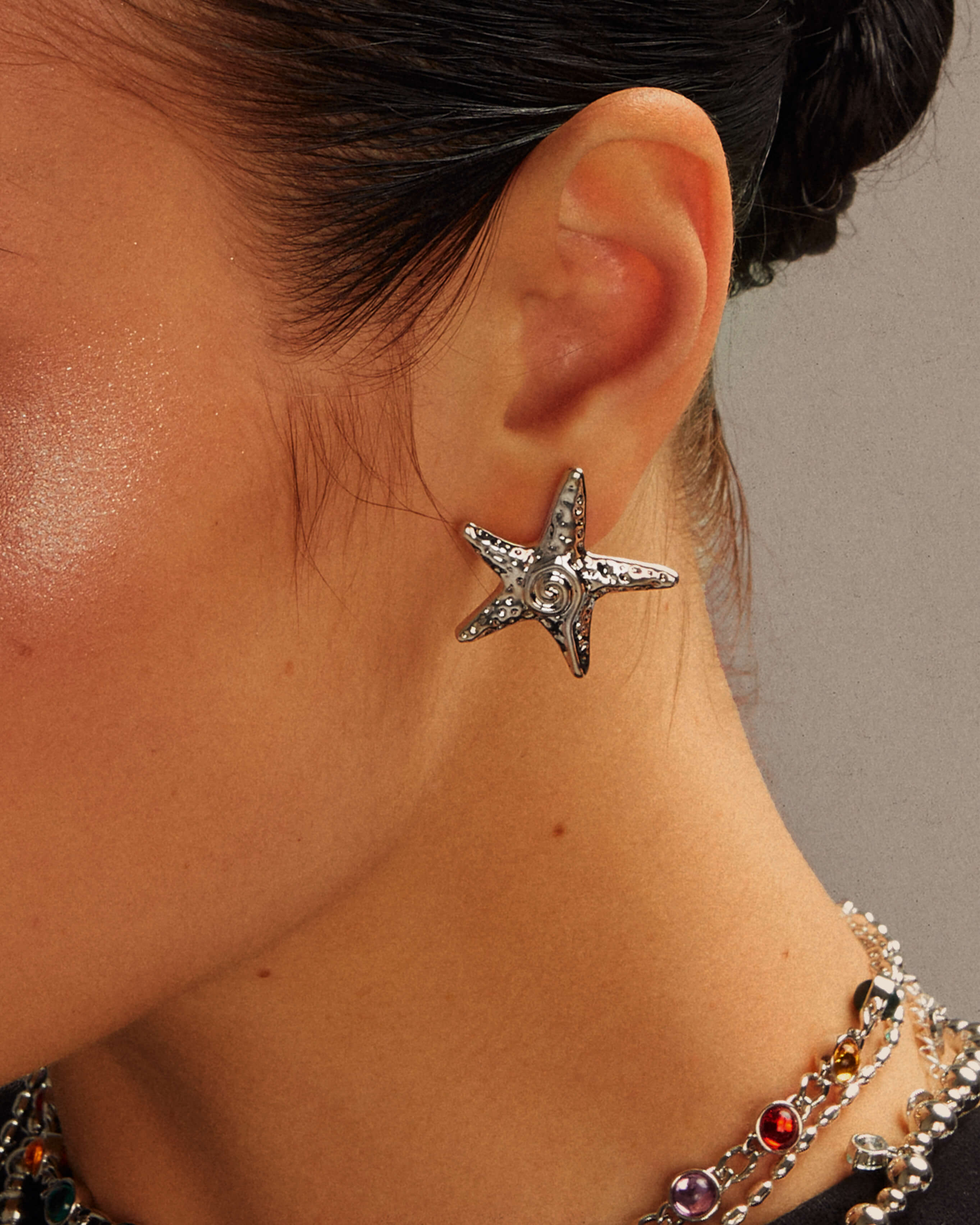 Starfish Stud Earrings in Silver - Image 3