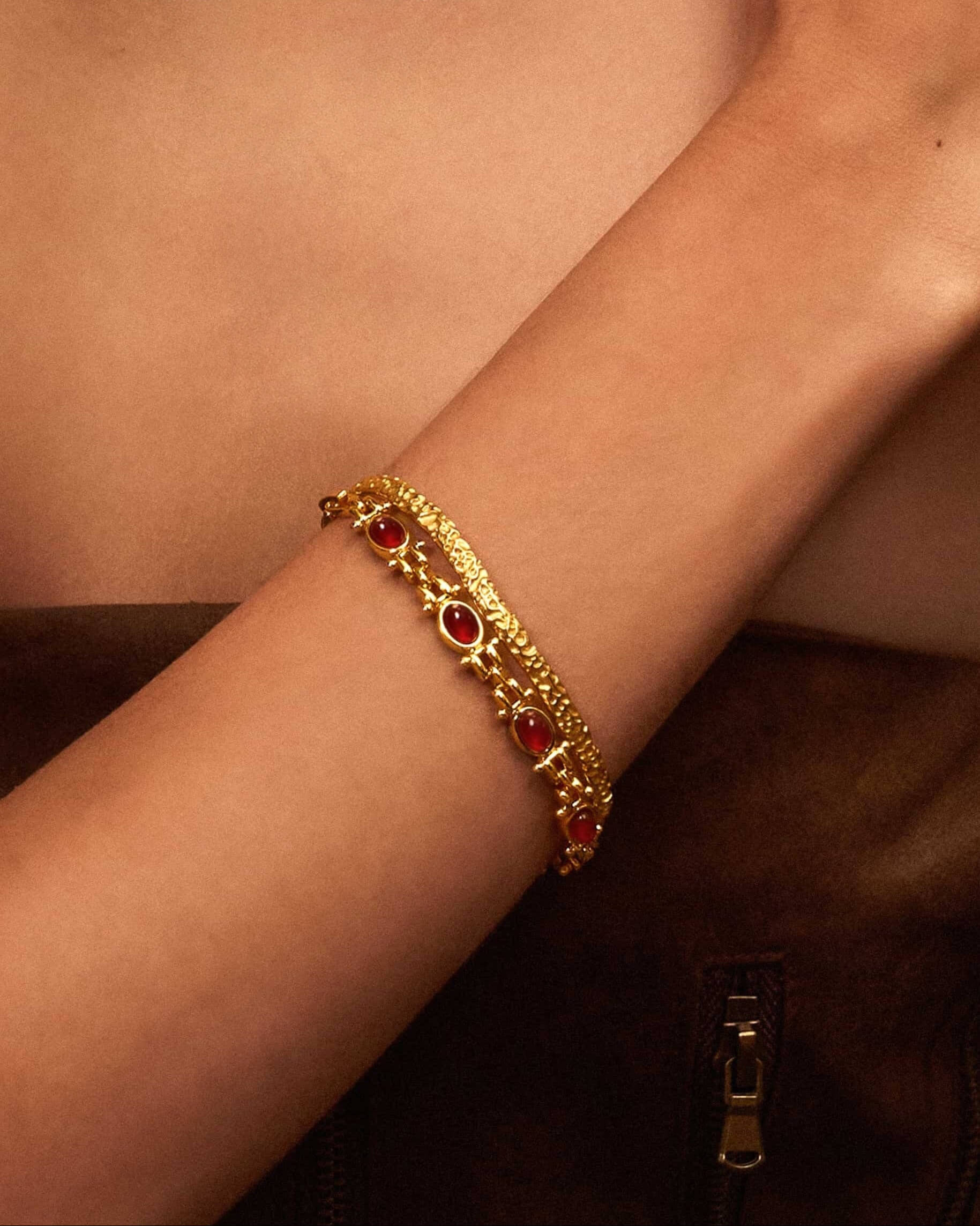 Tess's Treasure Carnelian Bracelet Set - Image 2