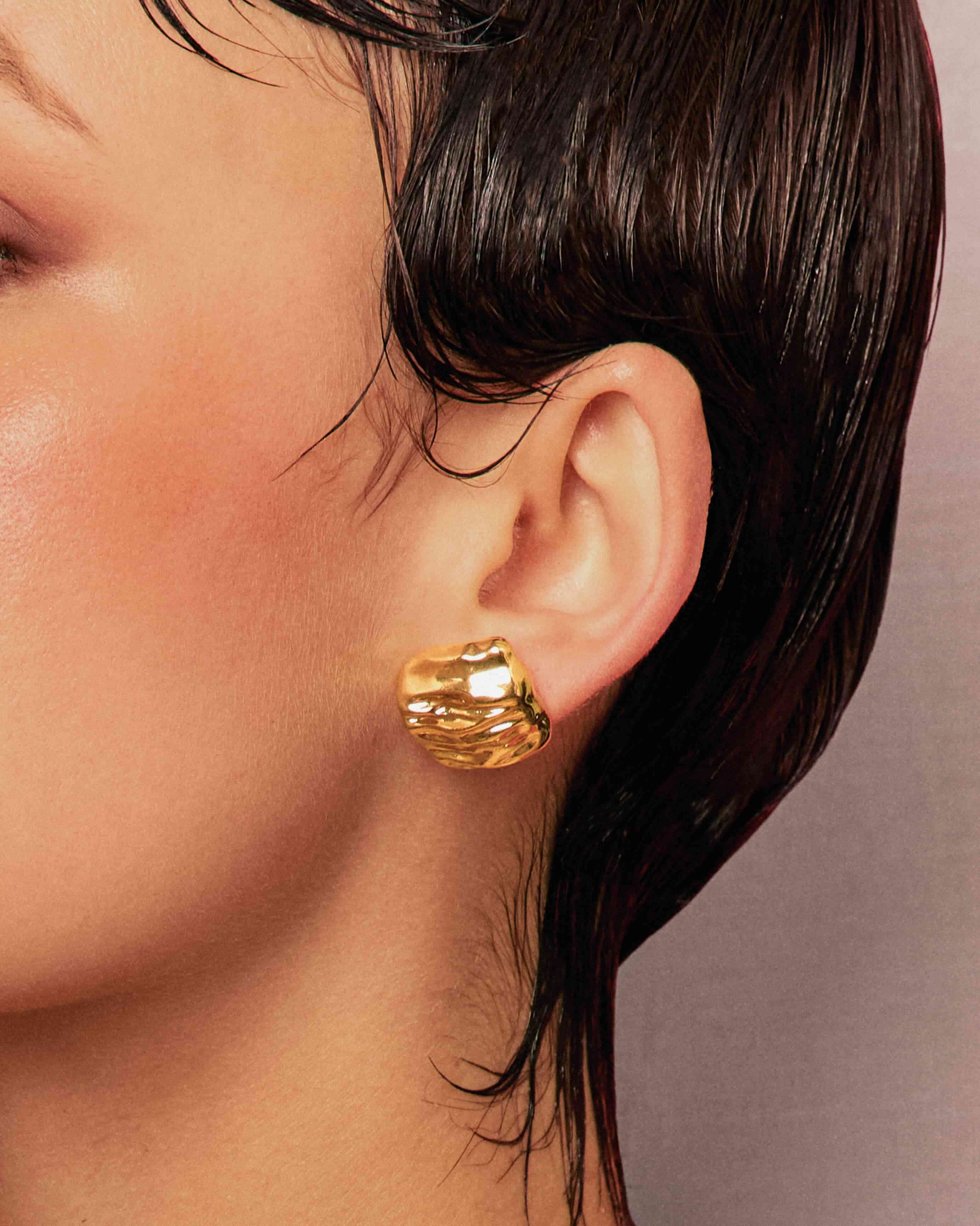 Textured Square Stud Earrings - Image 2