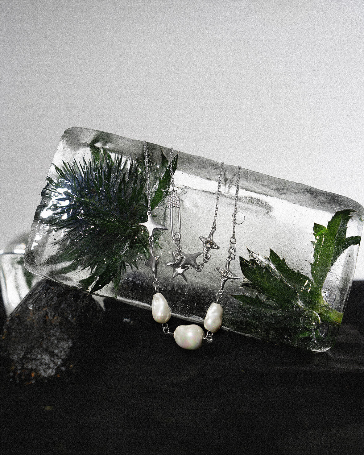 The Mellow Necklace in Silver - Image 2