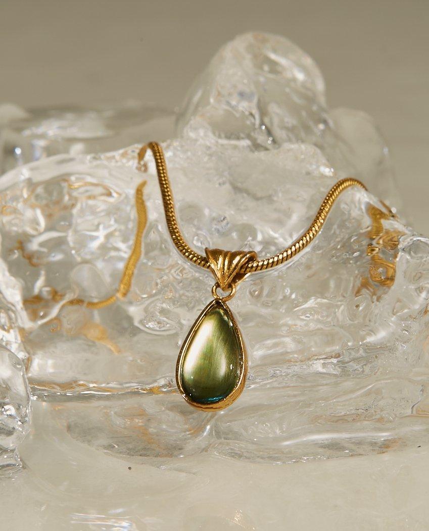 Waterdrop Necklace in Marine Blue - Image 4