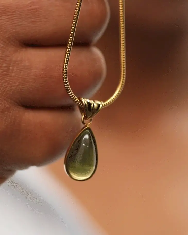 Waterdrop Necklace Set - Image 6